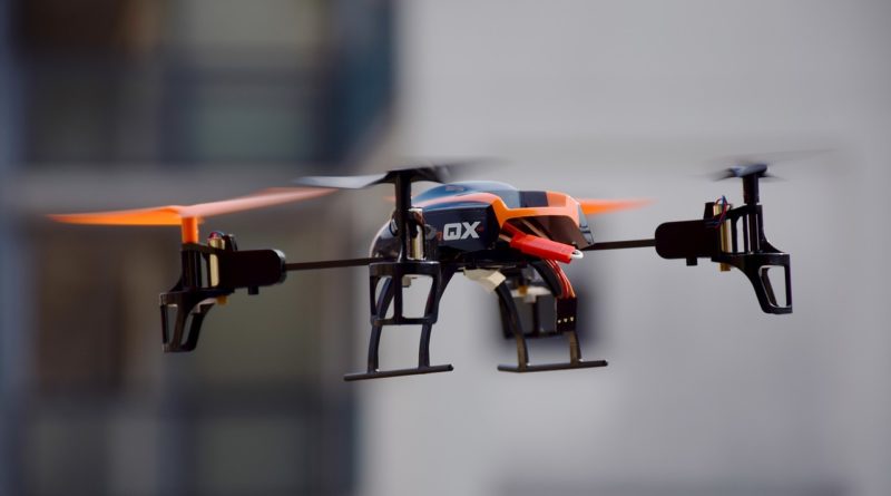 drone-674238_1280-1