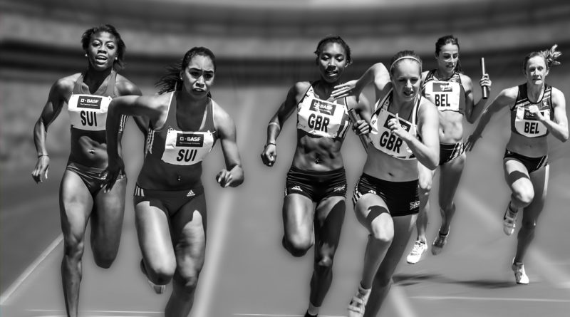 relay-race-655353_1280-1